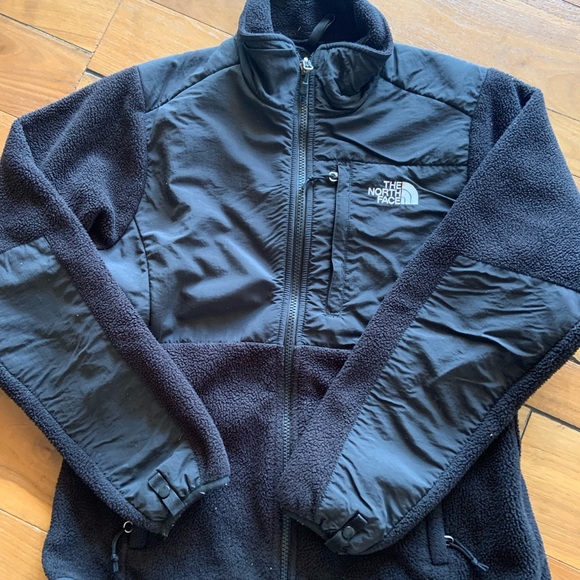 The North Face Jackets & Blazers - Women’s The North Face fleece jacket size small